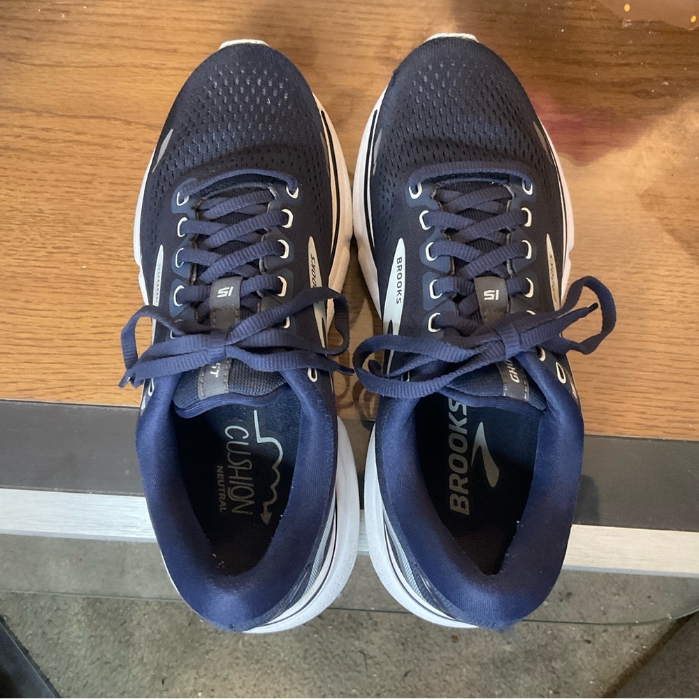 BROOKS WOMENS GHOST 15 RUNNING SHOES 7 - Picture 5 of 8